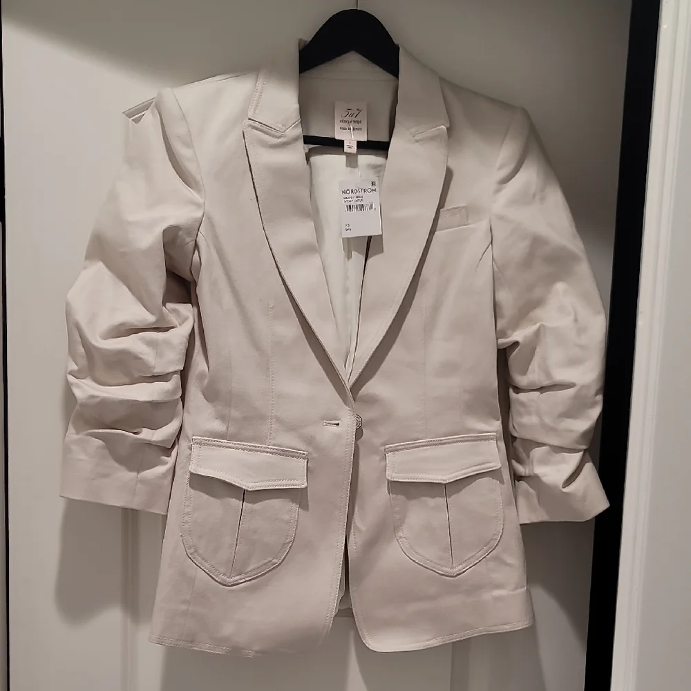 Cinq A Sept Cream Blazer with Ruched Sleeves - Picture 1 of 14
